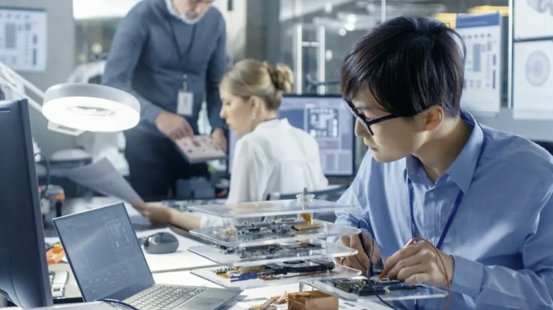 Anwendung in der Elektronik- und Elektroindustrie